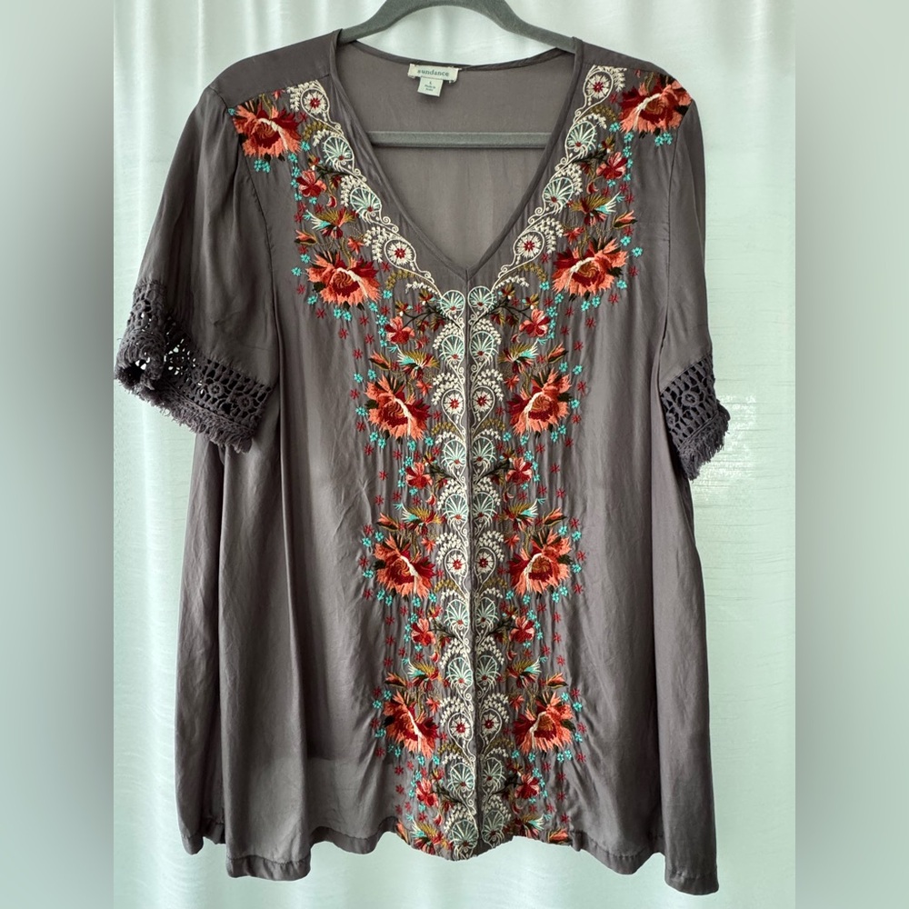 Sundance Embroidered Silky Gray Top blouse with Floral Accents